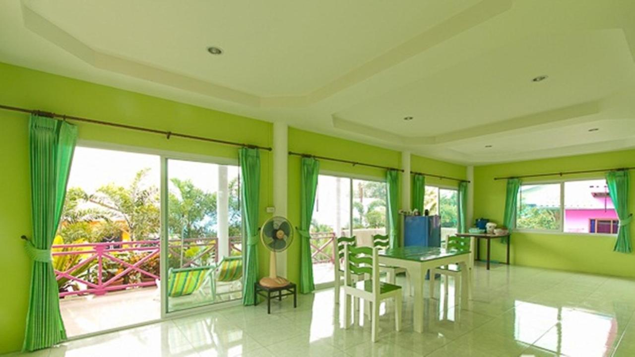 Bann Pa Su Hotel Ko Lan Exterior photo